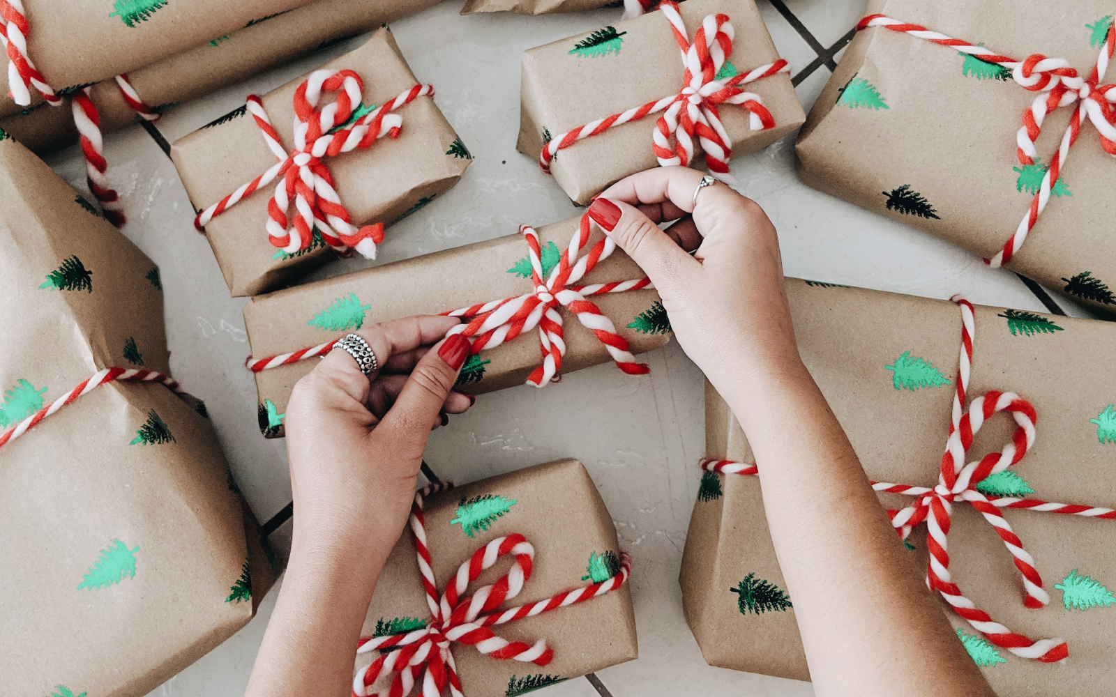 Ideje za najlepša simbolična božična darila