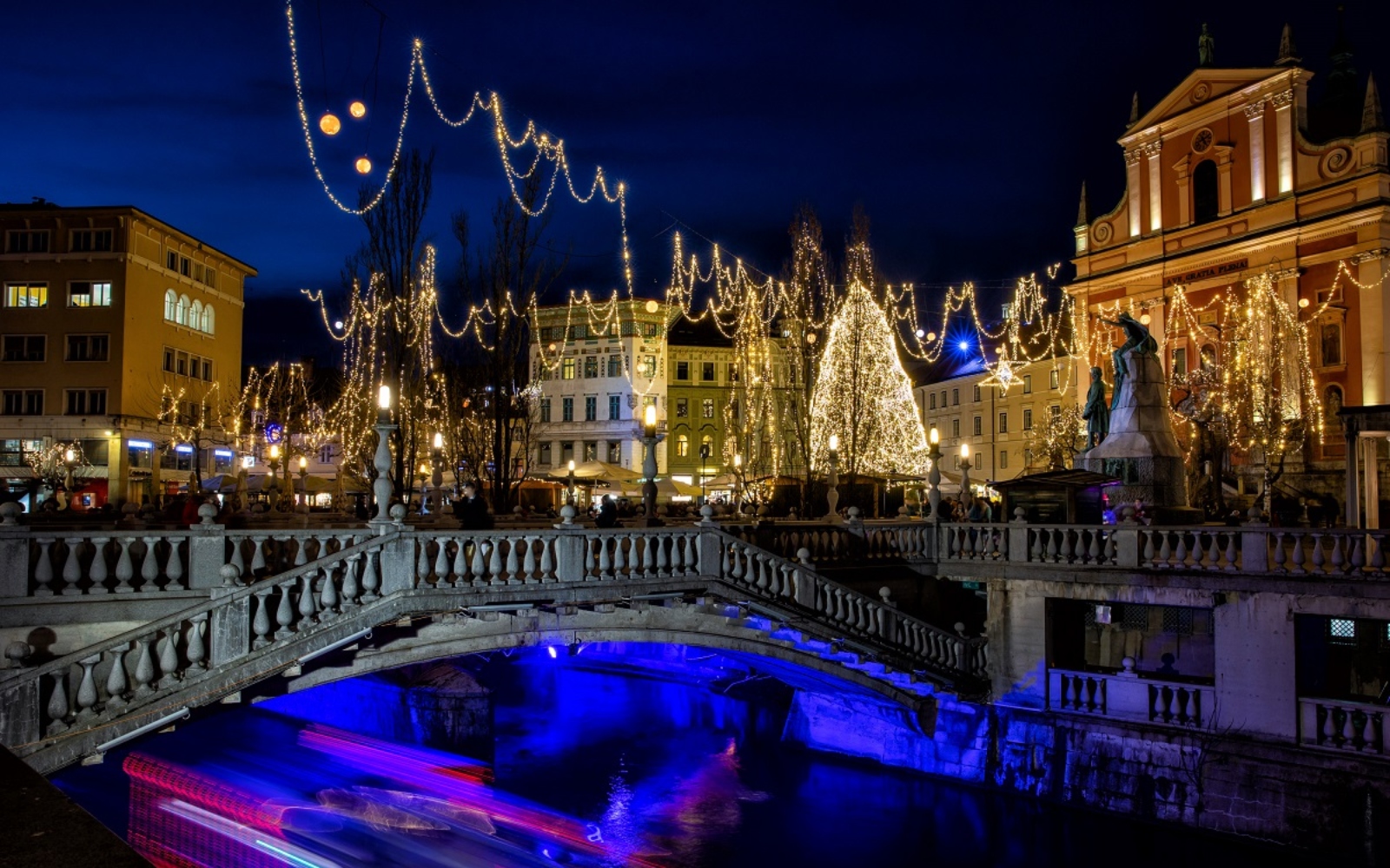 Ne veste, kje boste preživeli silvestrovo? To ponujajo slovenska mesta