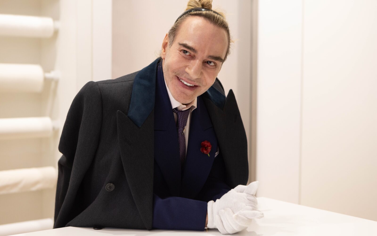 John Galliano zapušča modno hišo Maison Margiela, se vrača k Diorju?