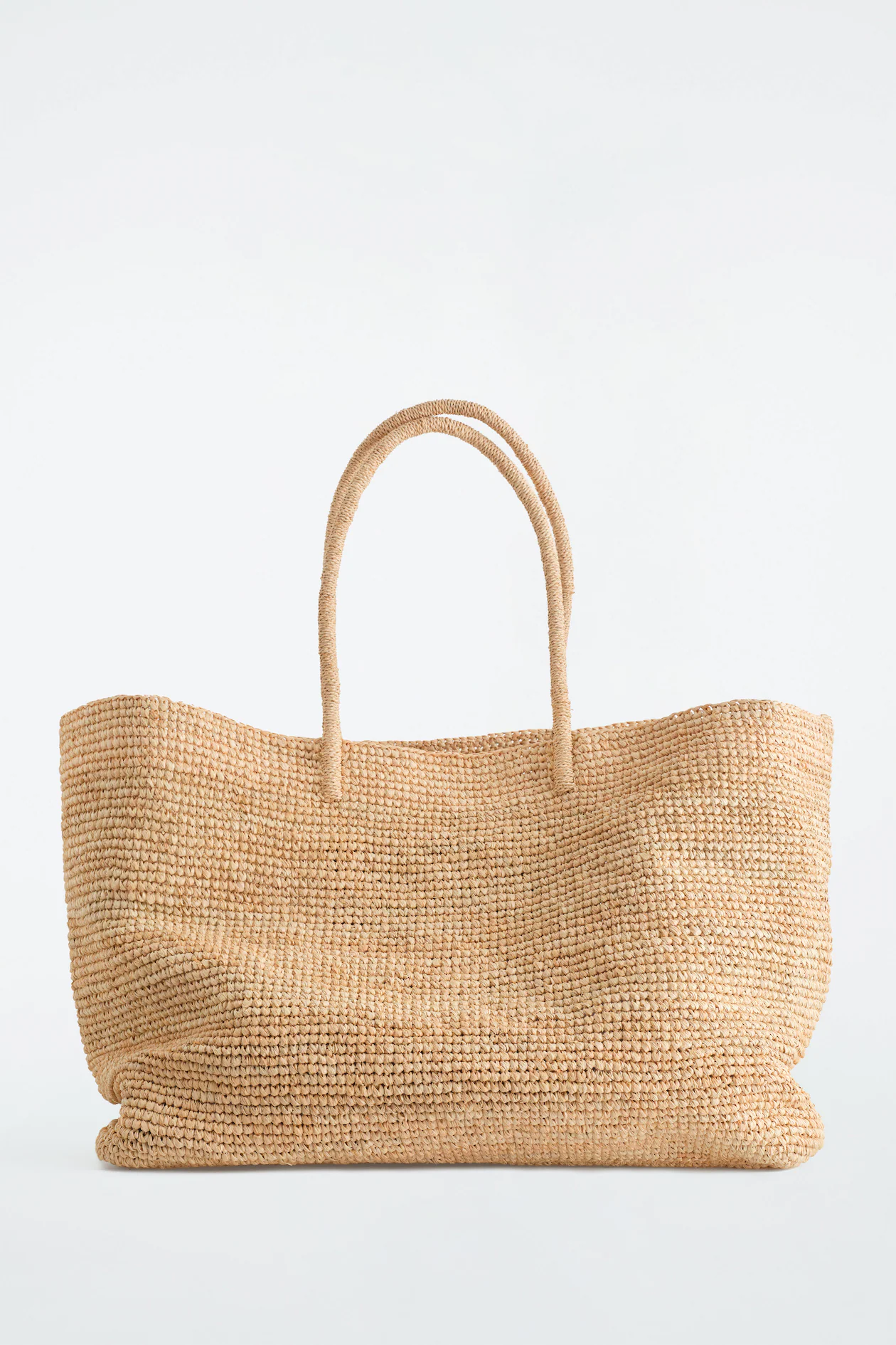 Pletena torba COS, 150 €