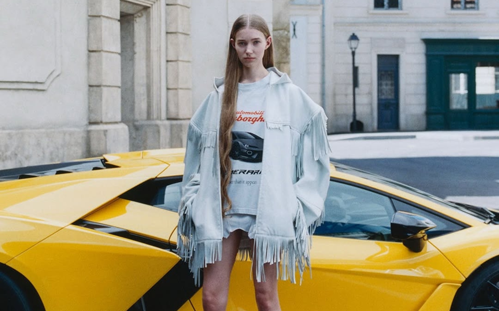 Balenciaga x Lamborghini kolekcija, v kateri se zlivata stil in hitrost