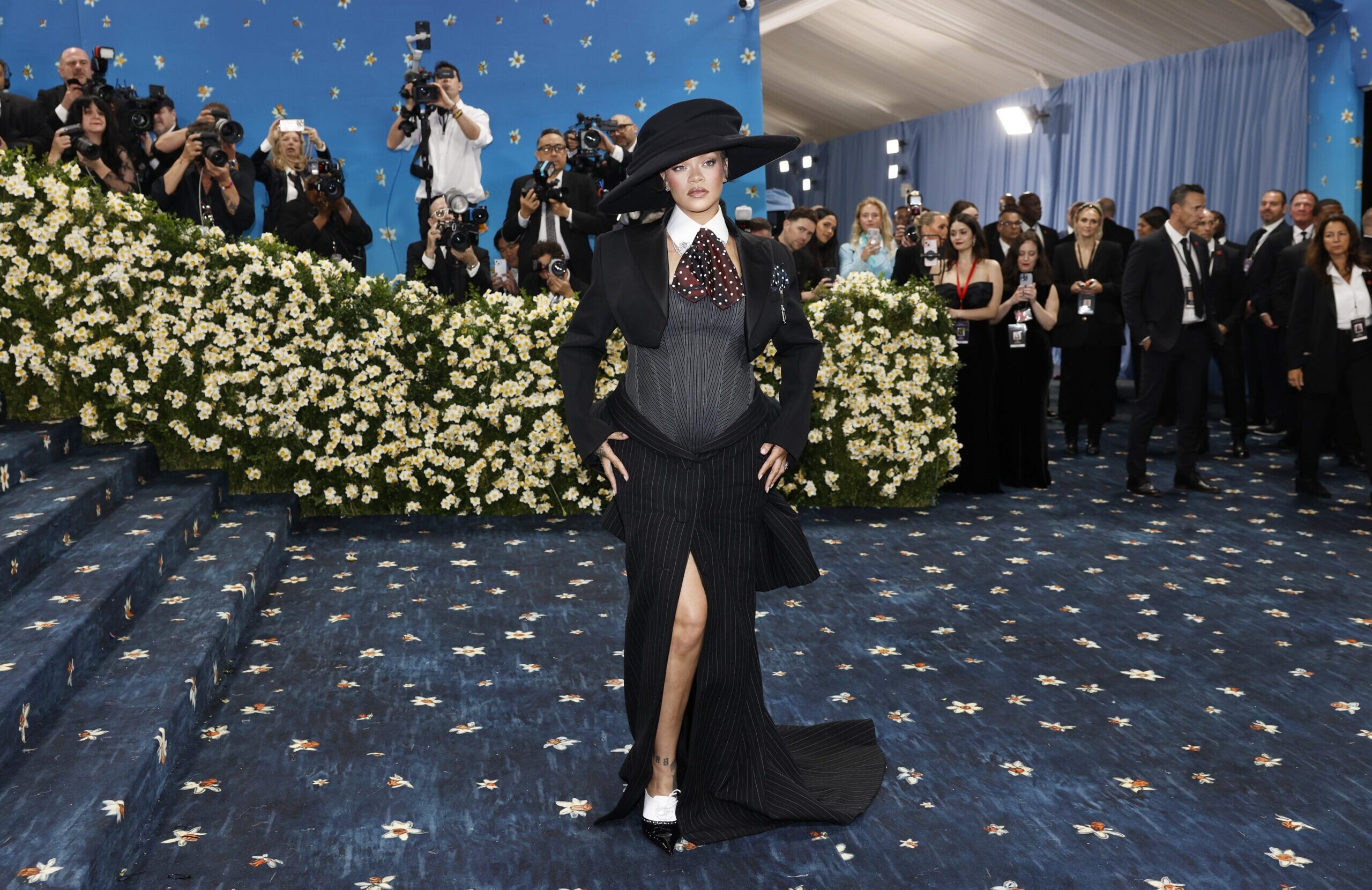Rihanna pričakuje tretjega otroka!