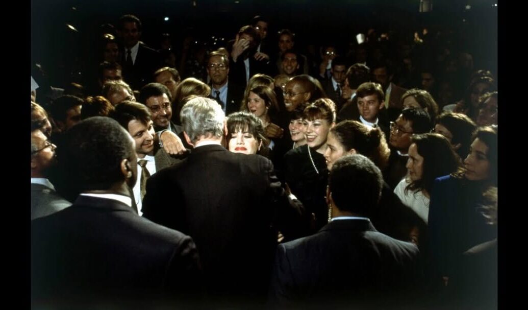 Monica Lewinsky, paparaci, množica ljudi