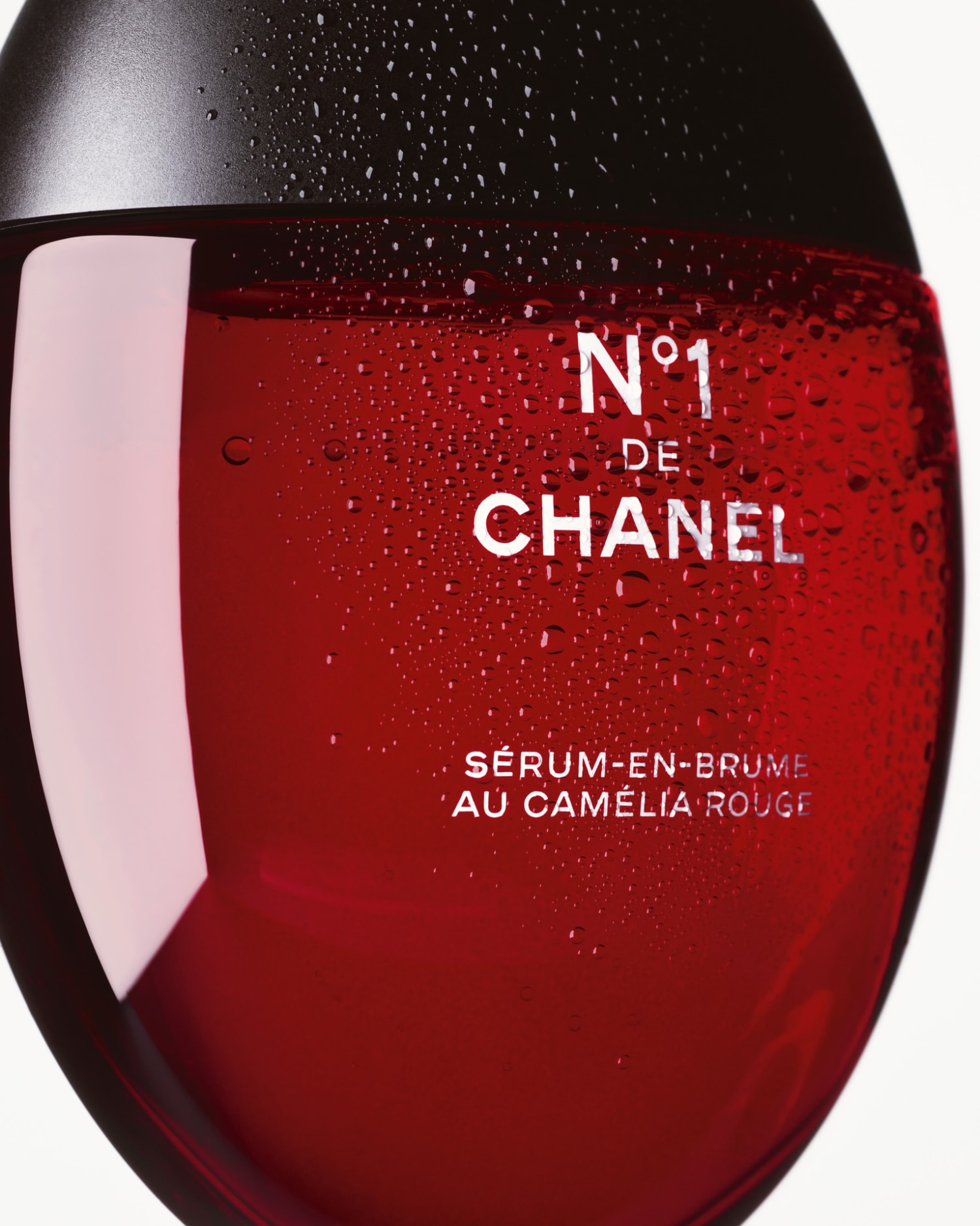 N°1 DE CHANEL serum v meglici,