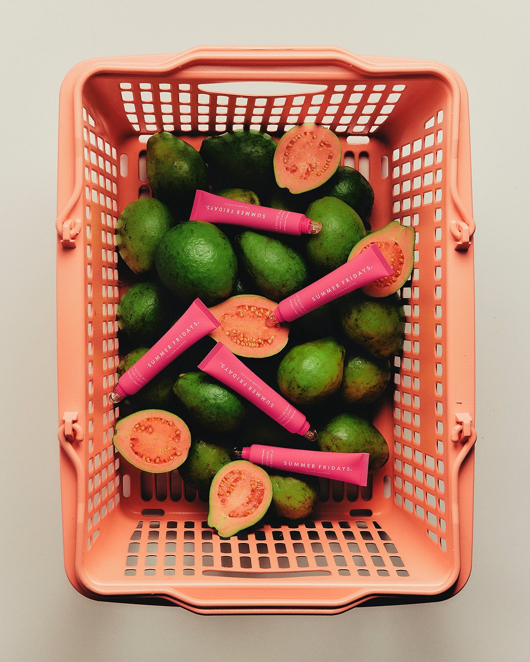 vizualizacija poletnega trenda guava girl
