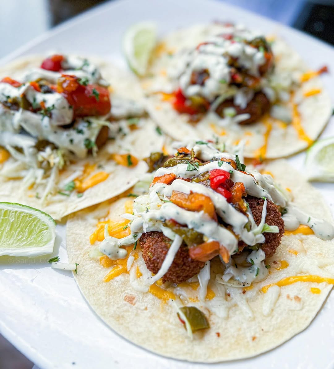 tacos falafel z dodatki