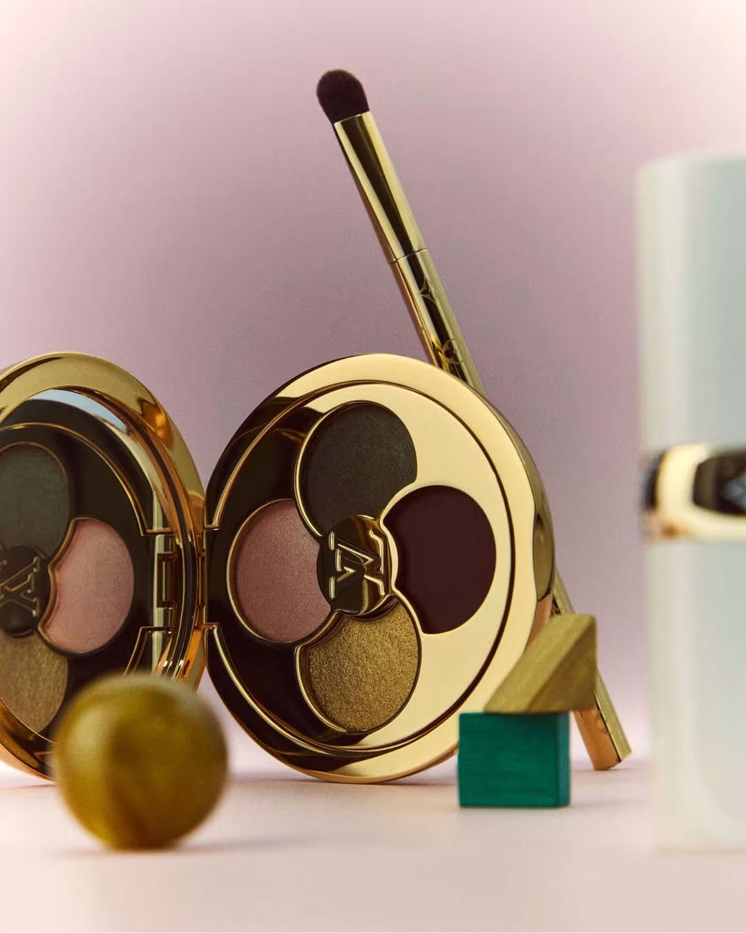 kolekcija ličil znamke Louis Vuitton