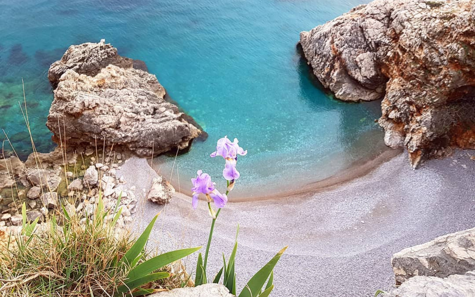 Skrita plaža v Črni gori, kjer si boste želeli ostati za vedno