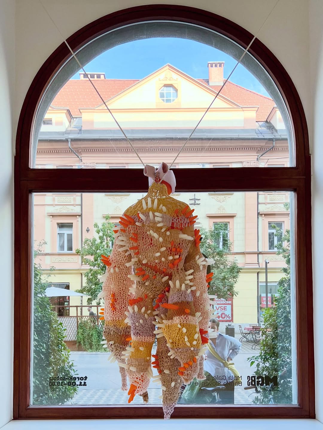 Razstava Katedre za oblikovanje tekstilij ČUTi