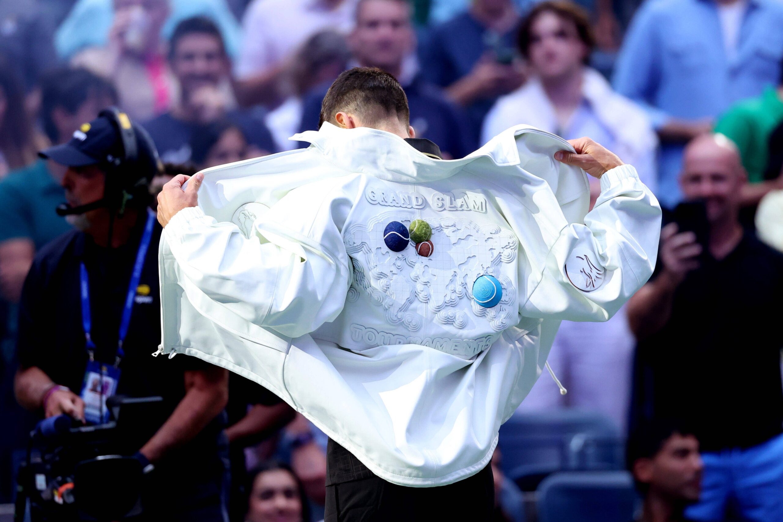 Novak Đoković na US Open turnirju v New Yorku v edinstveni Lacoste jakni