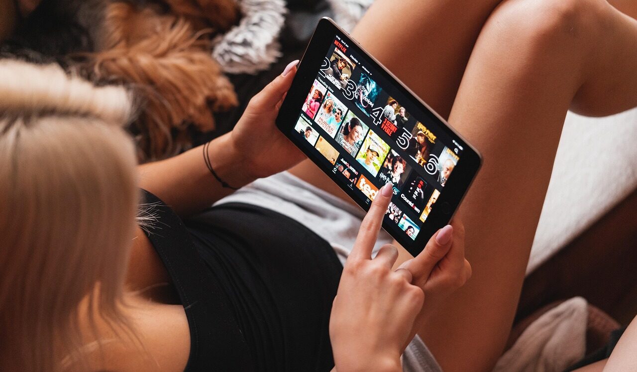 6 težko pričakovanih filmov, ki ta mesec prihajajo na Netflix