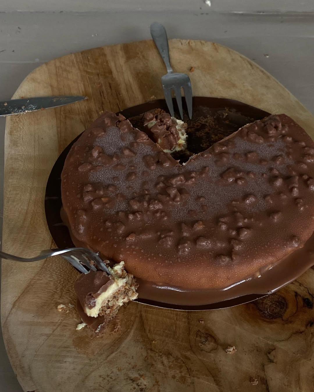 čokoladna torta z mandlji iz Ikee