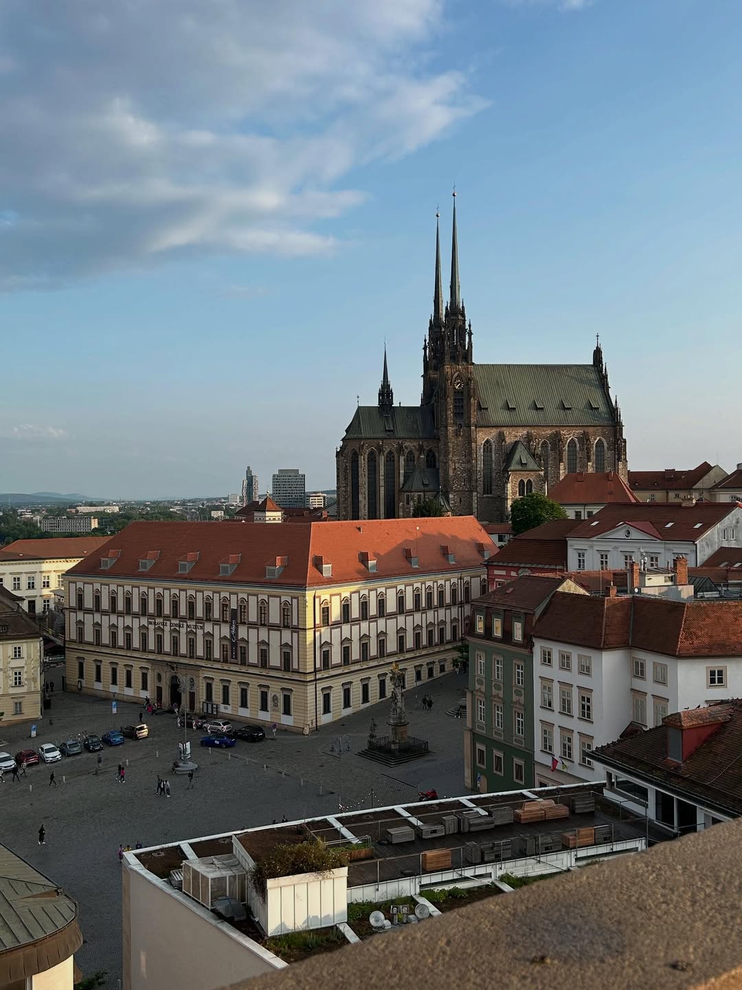mesto z bogato arhitekturo