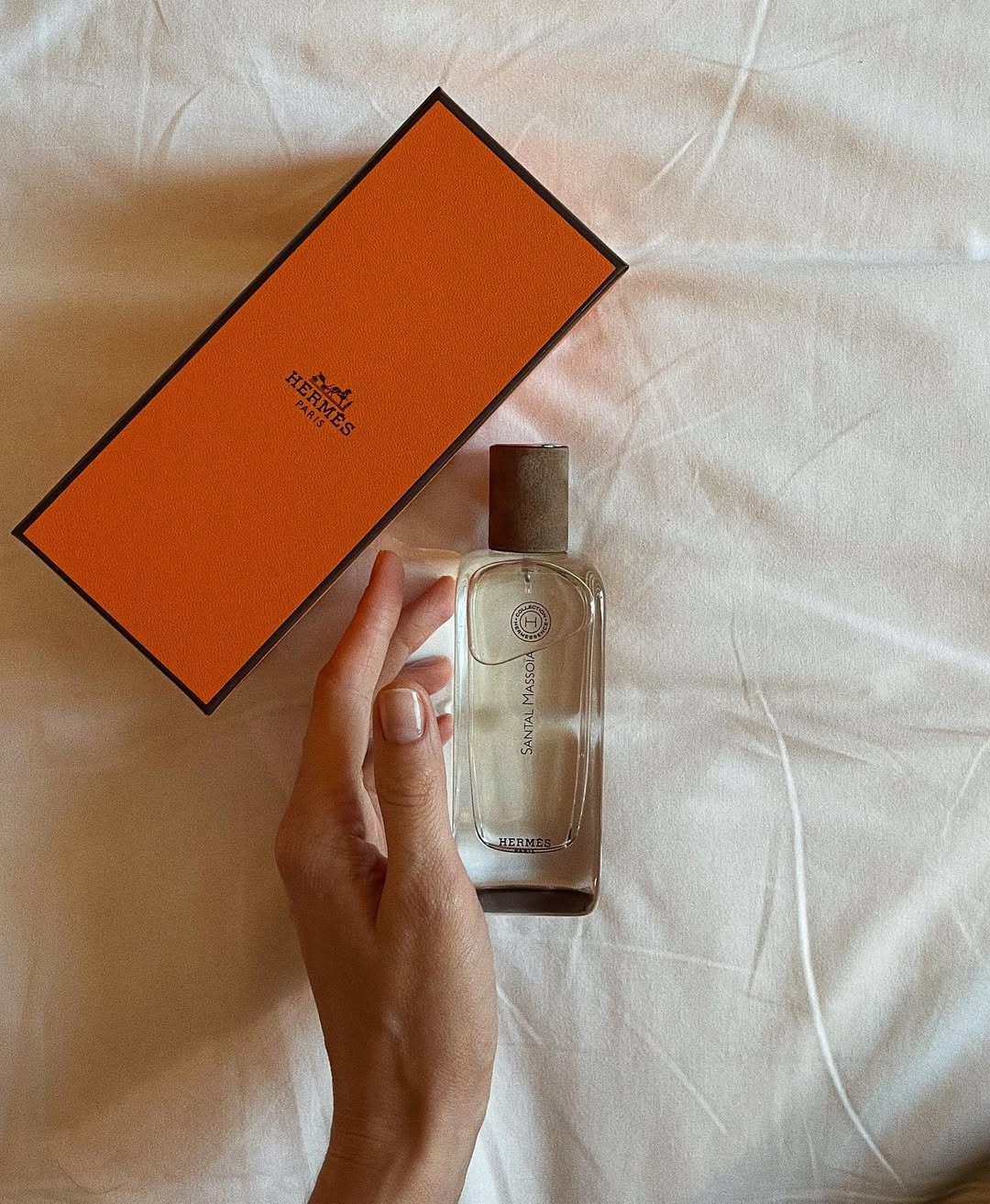 parfum zraven je oranžna embalaža