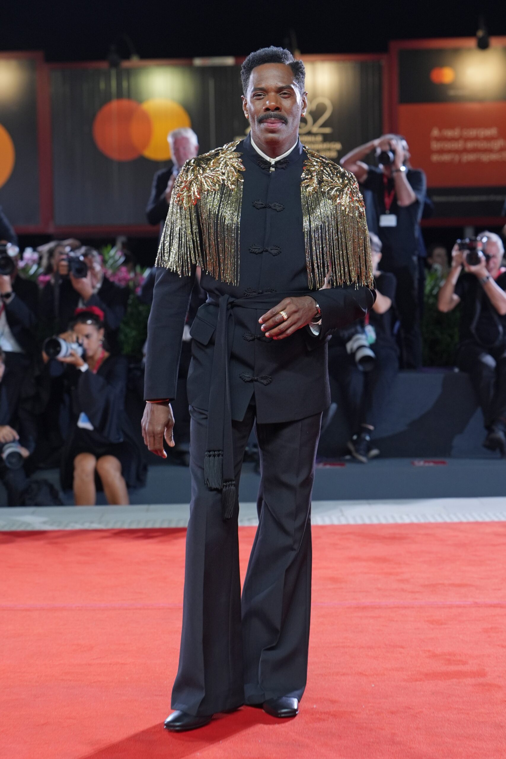 Colman Domingo na rdeči preprogi letošnjega Beneškega filmskega festivala