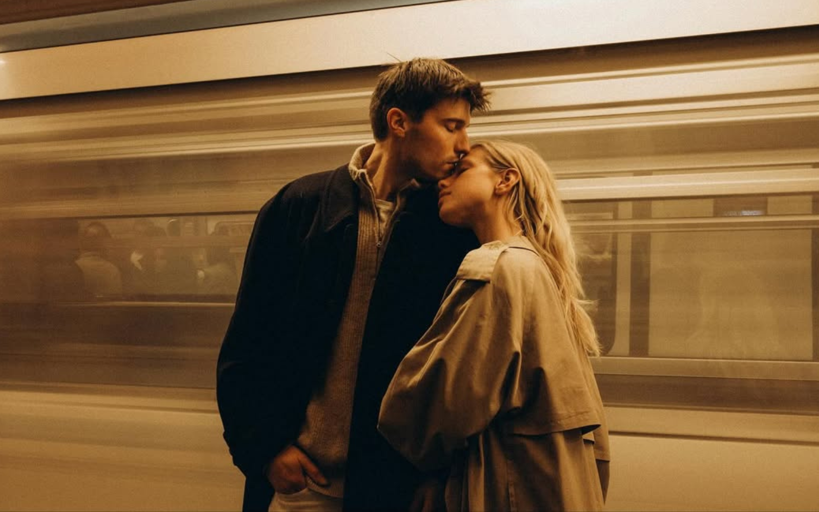 Nov trend v zmenkih, ki samskim prinaša upanje