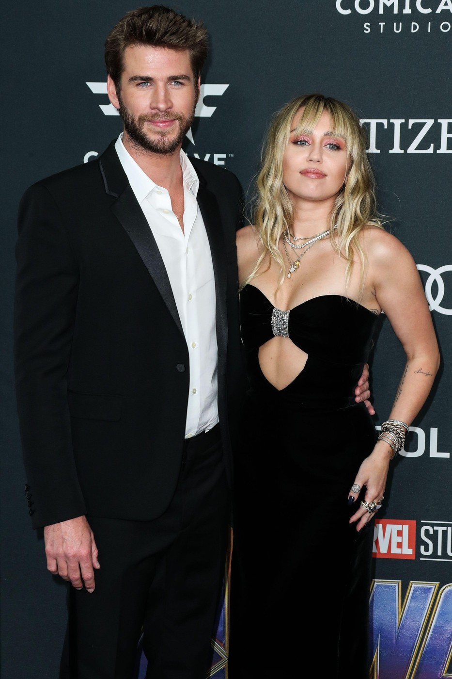 Miley Cyrus in Liam Hemsworth