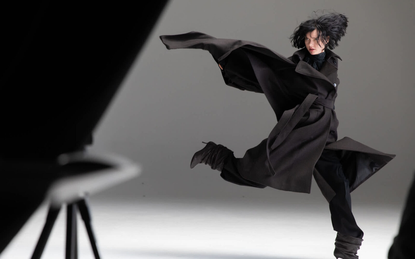 Prihaja dekadentna in glamurozna H&M Studio linija