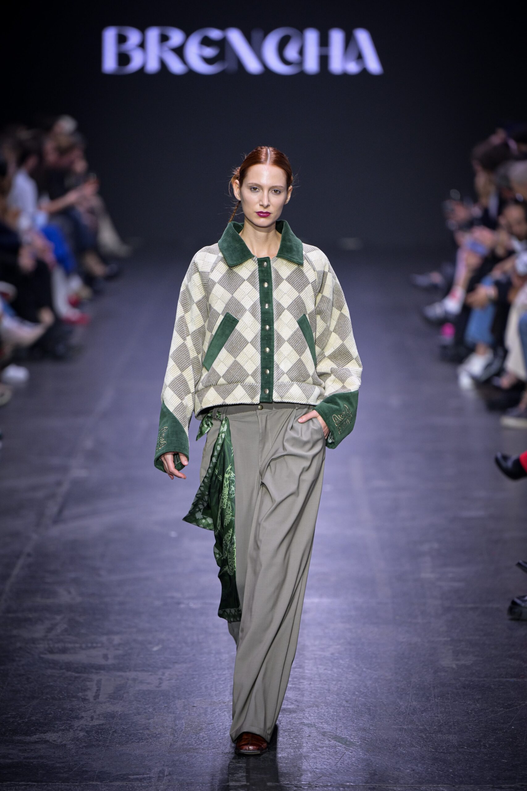 LJFW, Brencha, pista, kolekcija