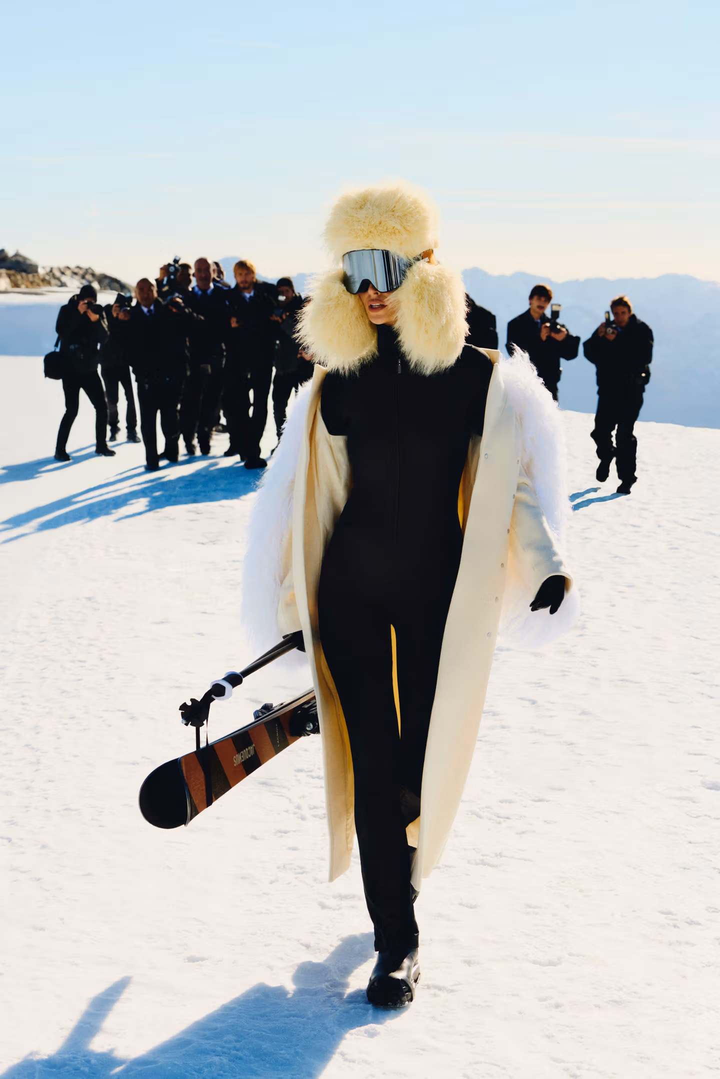 Après-Ski Nike x Jacquemus kampanja