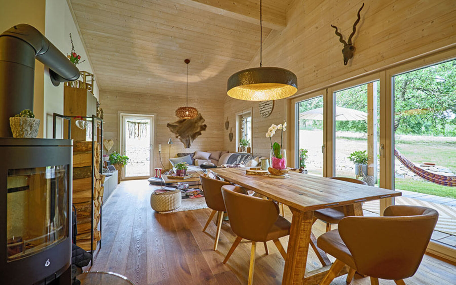 Dom – Streha, Okna