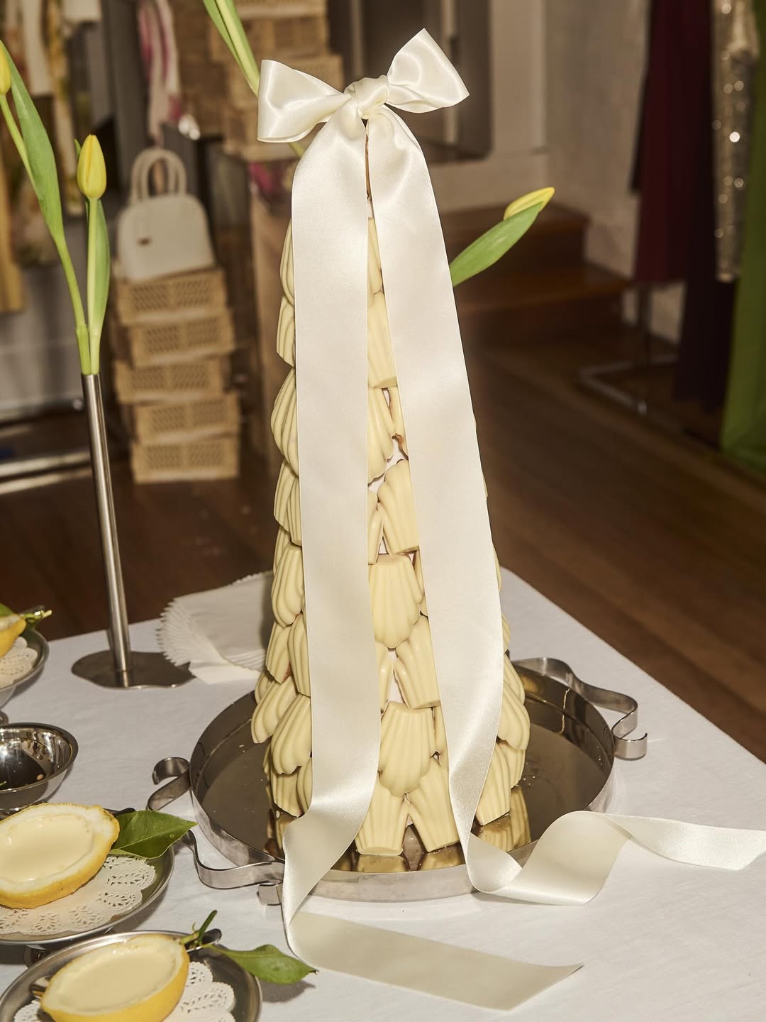 Prazničen stolp iz masla