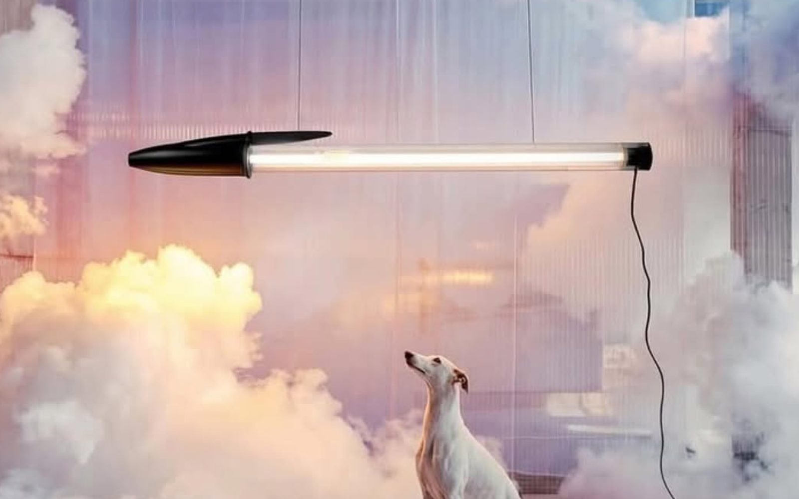 Ikonično pisalo brezčasnega dizajna s povsem novo funkcijo