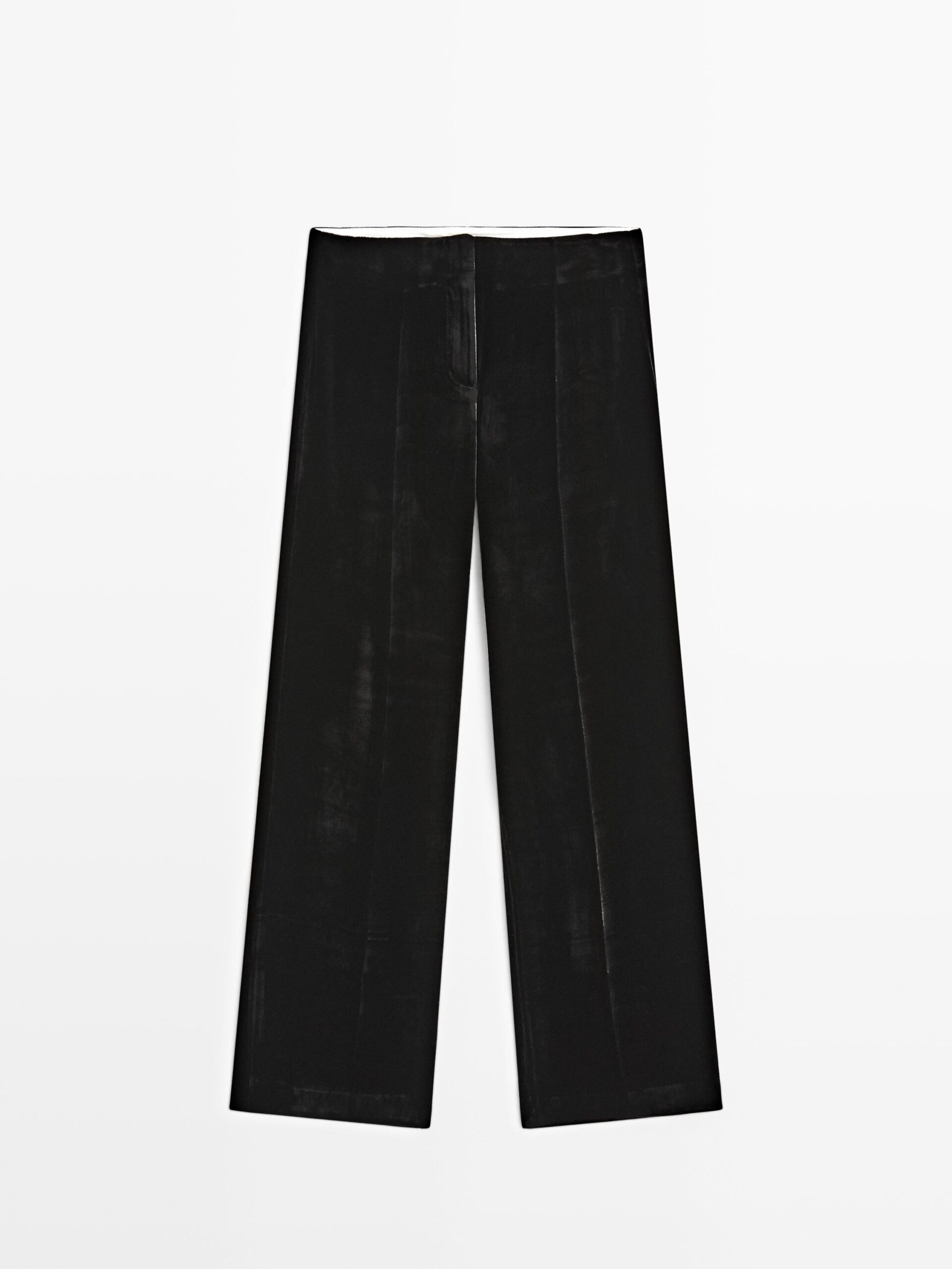 Črne žametne hlače