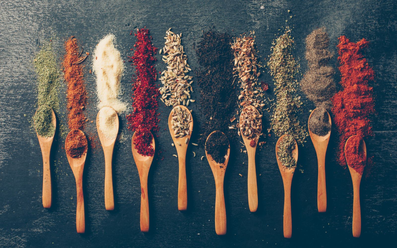 Ne boste verjeli, kaj lahko naredite iz olupkov hrane