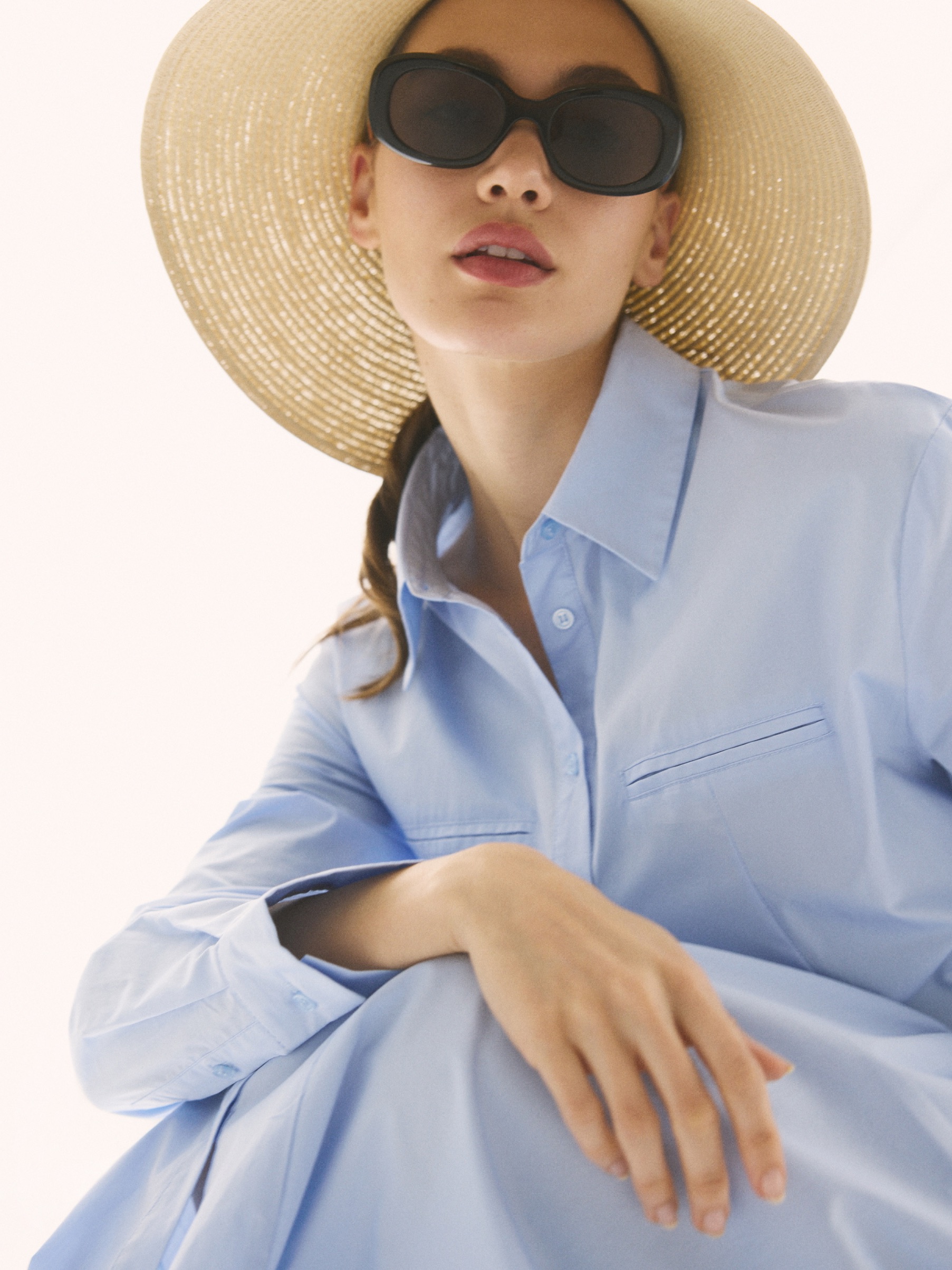 Kolekcija oblačil Reserved, premiera filma Hudičevka v Pradi