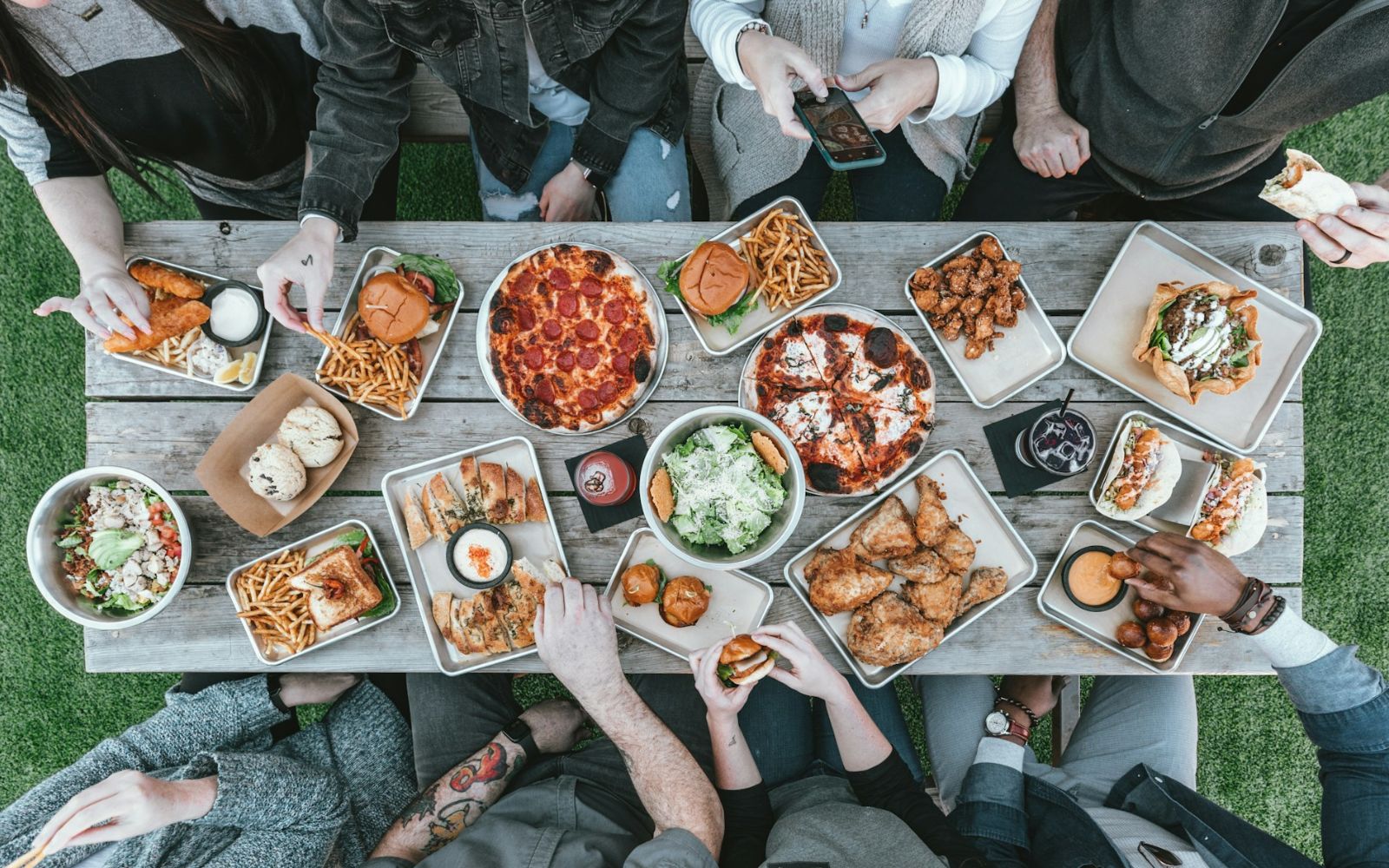Kaj je fenomen “food noise”, o katerem vsi govorijo? 