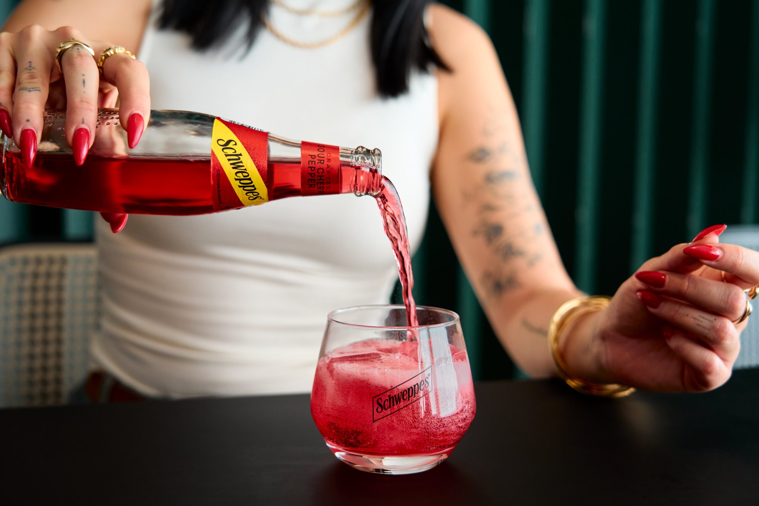 Gaja Prestor, Schweppes, Claud