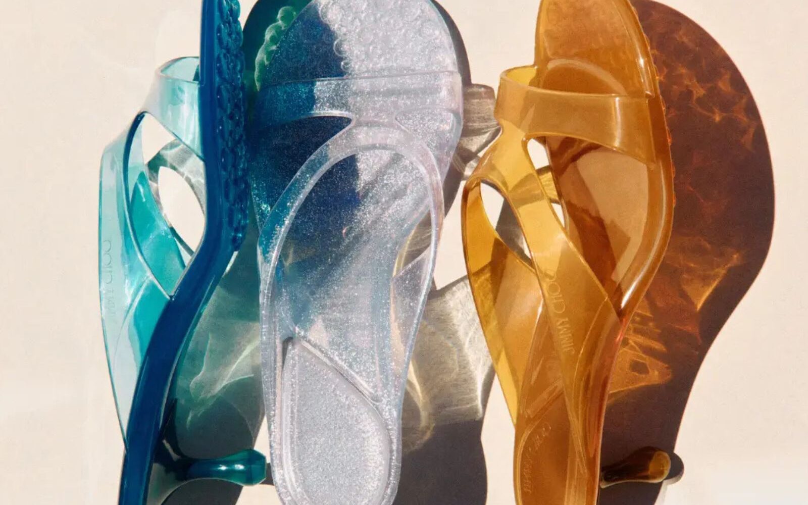 Legendarni Jimmy Choo ‘jelly’ sandali so dobili svojo užitno interpretacijo