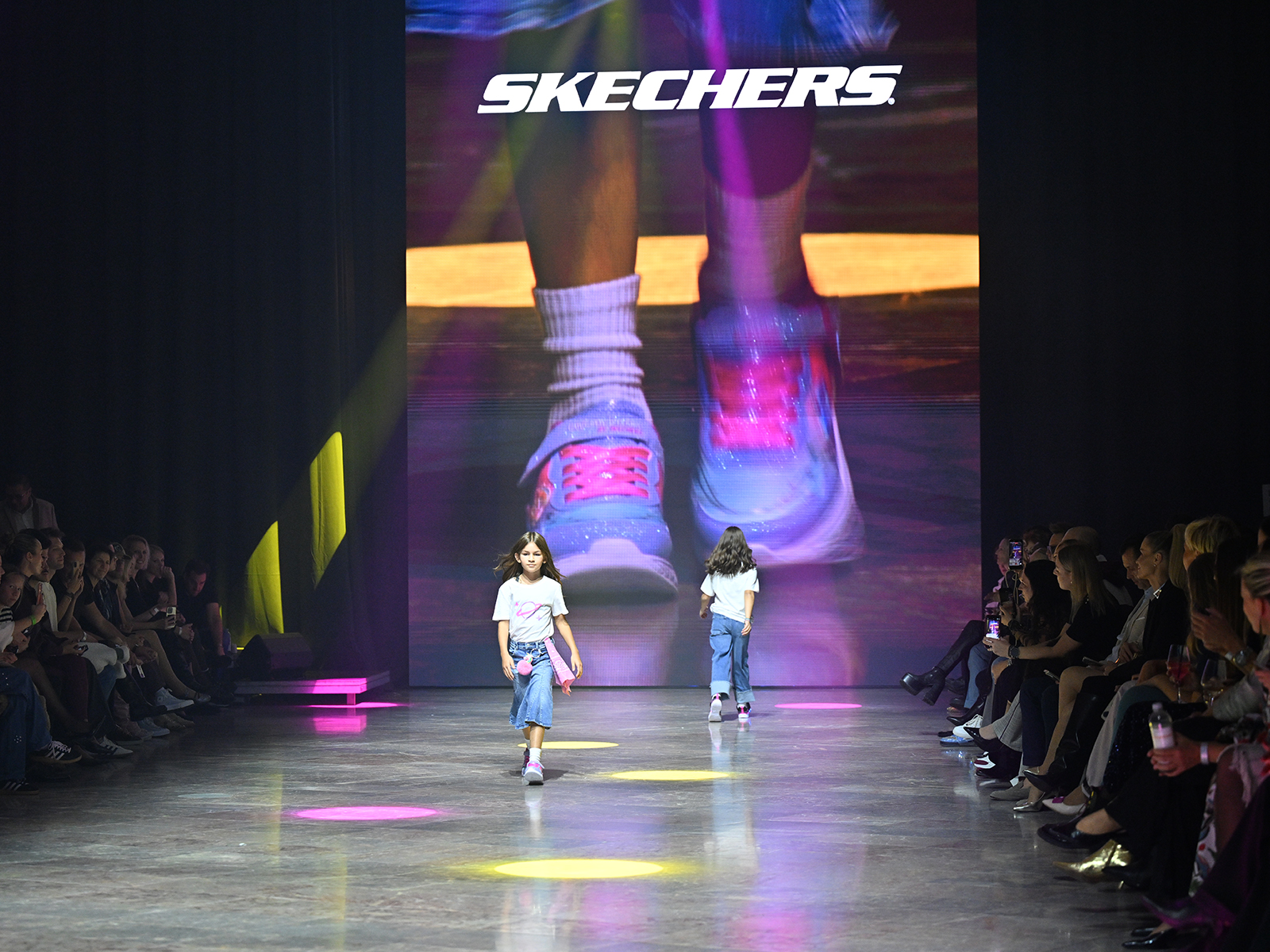 Mali koraki, veliki modni trenutki: Skechers na Ljubljanskem tednu mode