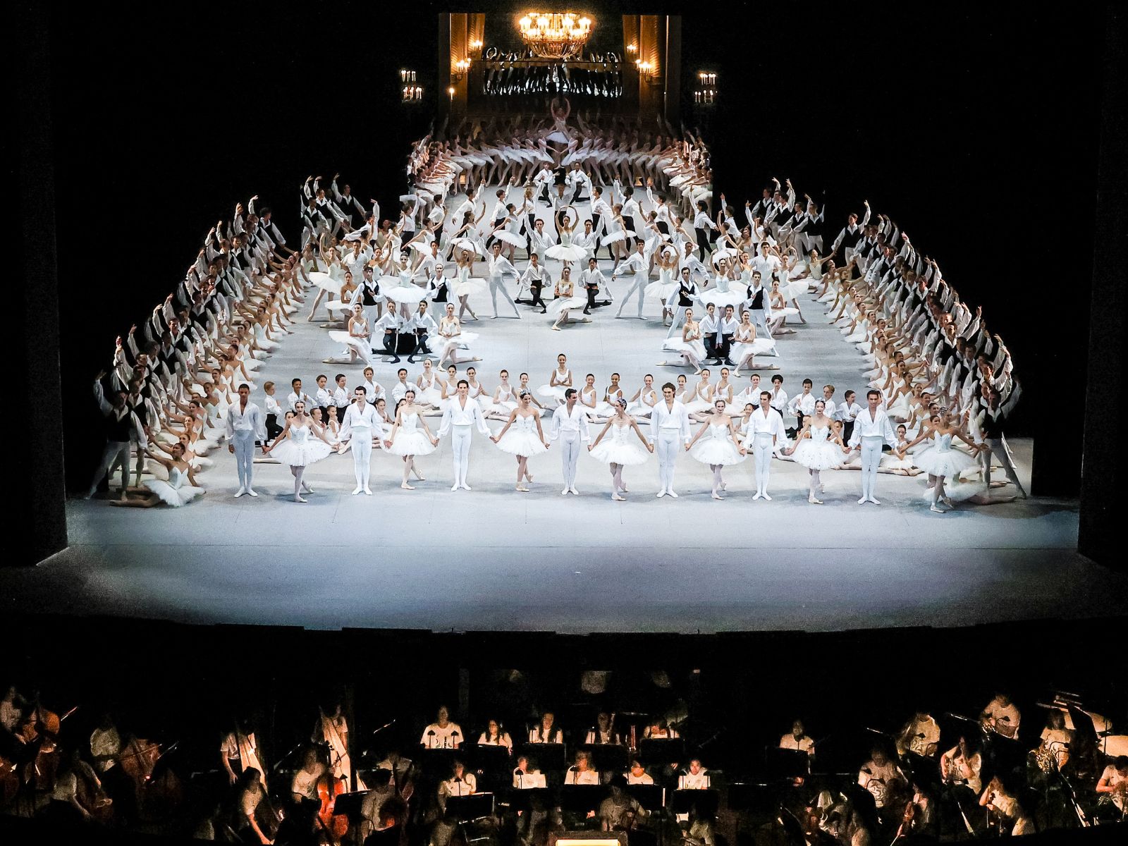 Pariška opera je otvorila sezono s kostumi modne hiše Chanel